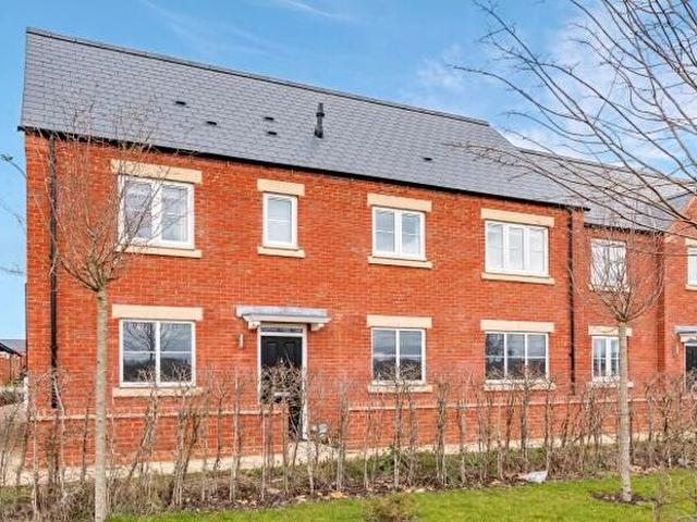 Apartment for rent in Chesterton, Evershot