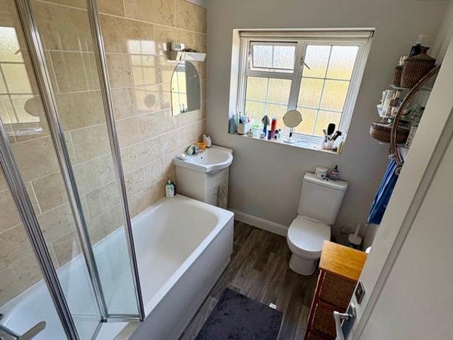 Apartment for rent in The Hyde, Greater London