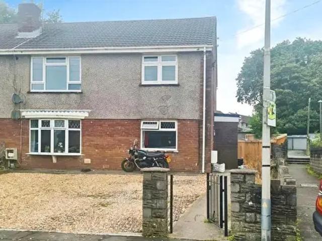 Apartment for rent in Upper Loughor, Loughor