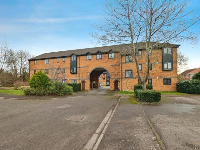 Apartment for rent in Langford Village, Evershot