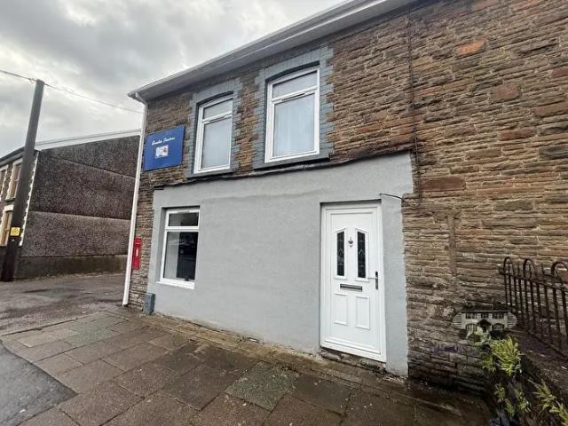 Apartment for rent in Tonyrefail