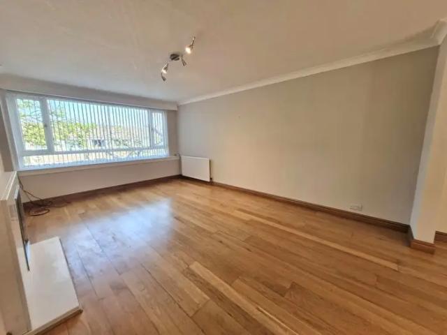 Apartment for rent in Dawsholm, Kelvindale