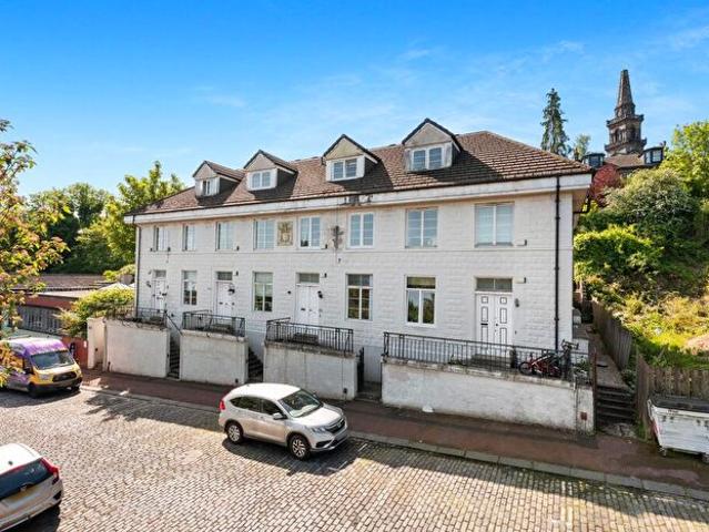 Apartment for rent in Castlehead, Glenburn