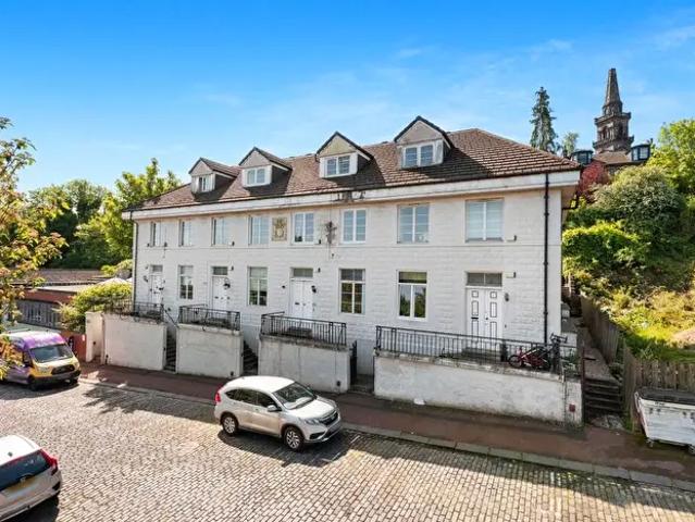 Apartment for rent in Castlehead, Glenburn