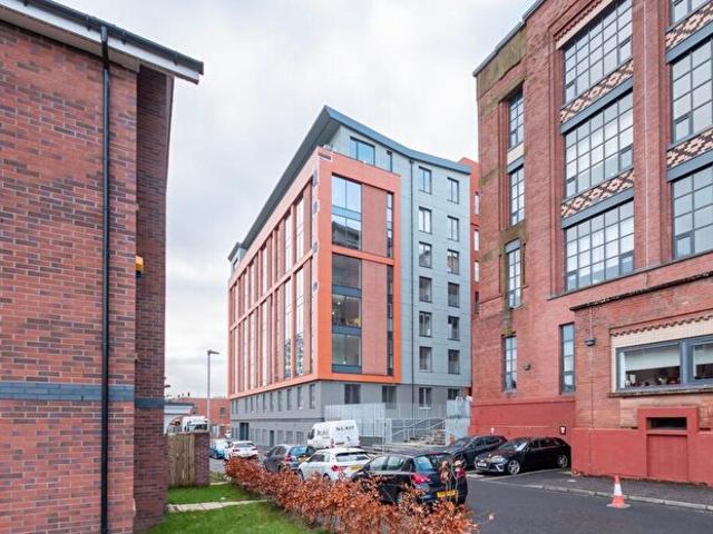 Apartment for rent in Battlefield, Scotland