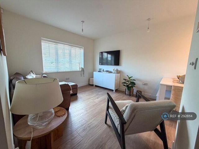 Apartment for rent in Stanford On Avon, Leicestershire