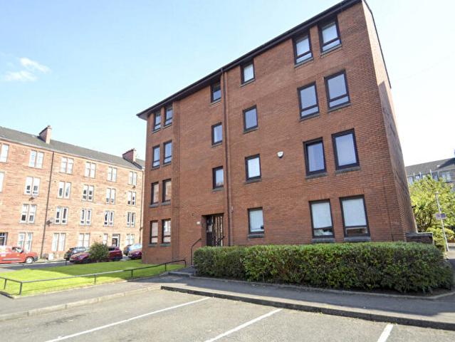 Apartment for rent in Budhill, Scotland