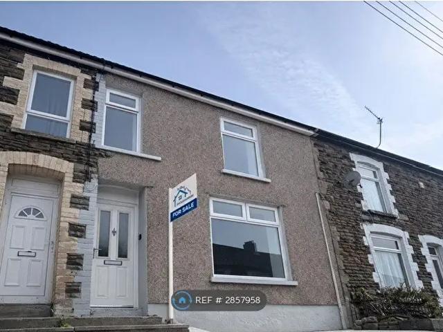 Apartment for rent in Elliot's Town, New Tredegar
