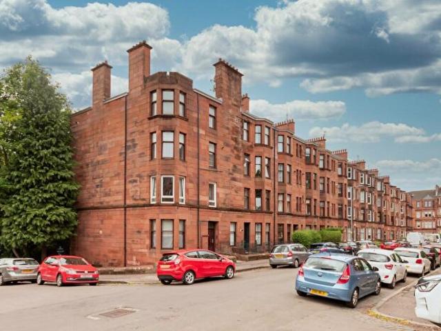 Apartment for rent in Broomhill, Scotland