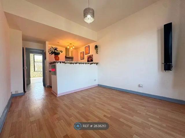 Apartment for rent in Hamiltonhill, Scotland