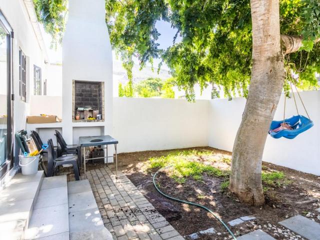 Apartment for rent in Onverwacht, Western Cape