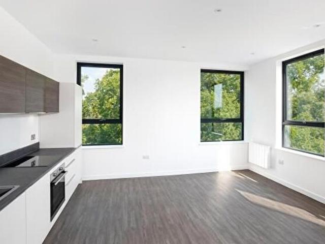 Apartment for rent in Risinghurst and Sandhills, The Slade