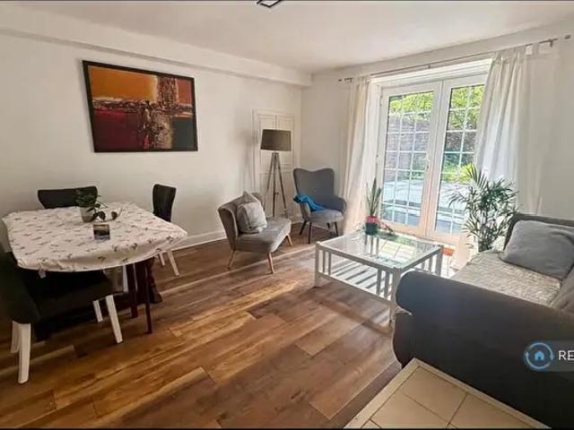 Apartment for rent in North Kelvinside, Dowanhill