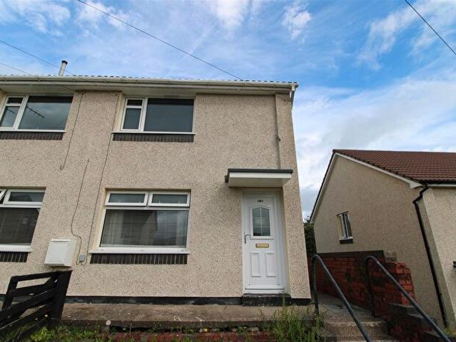 Apartment for rent in Cwmdare, Wales