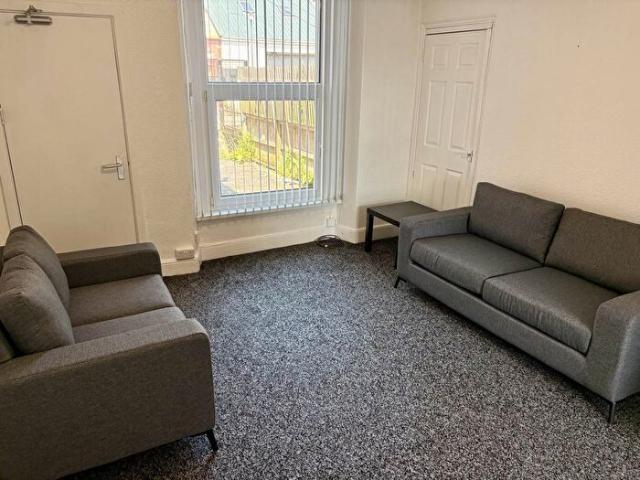 Apartment for rent in Mount Pleasant, Nangreaves
