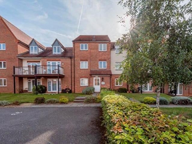 Apartment for rent in Caldecott, Dromore