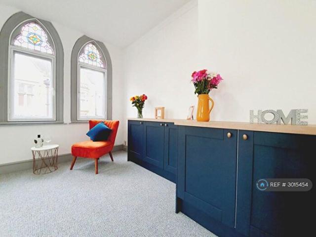 Apartment for rent in Caldermill, East Midlands