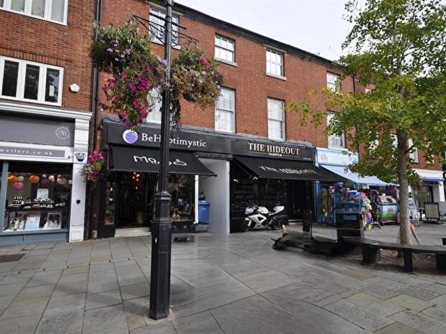 Apartment for rent in Cliff Hill, Green Close