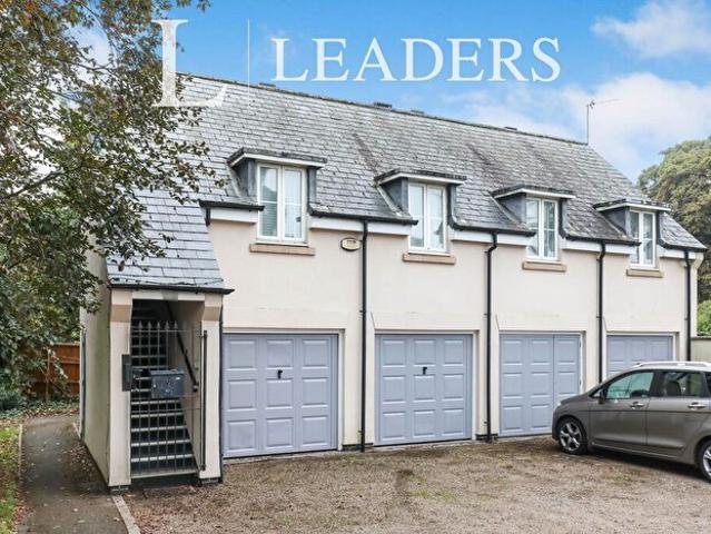 Apartment for rent in Cliff Hill, Green Close