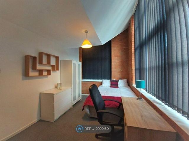 Apartment for rent in Bede Island, Old Wharf