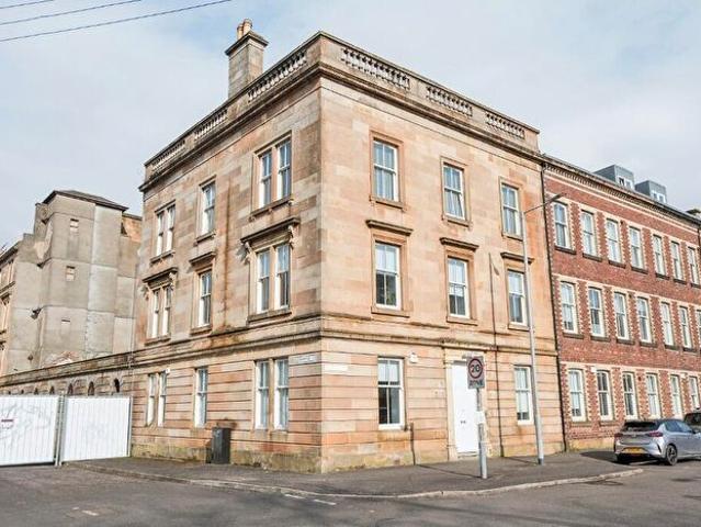 Apartment for rent in Calton, Scotland
