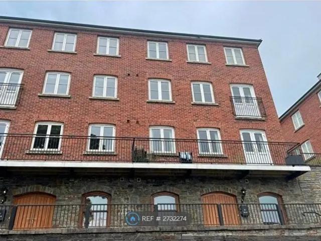 Apartment for rent in Coedffranc, Llandarcy
