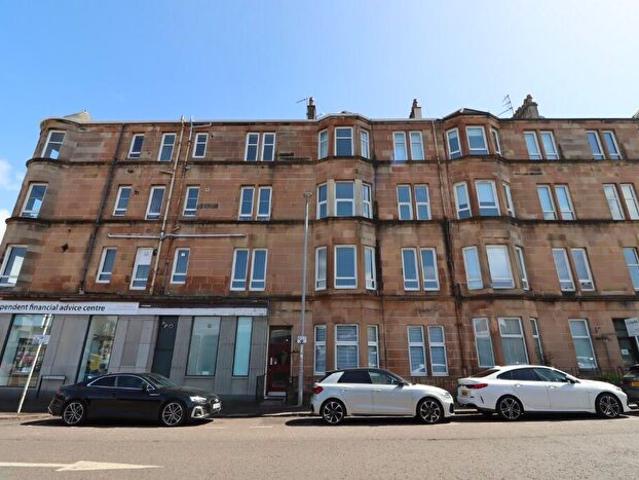 Apartment for rent in Clarkston, Scotland