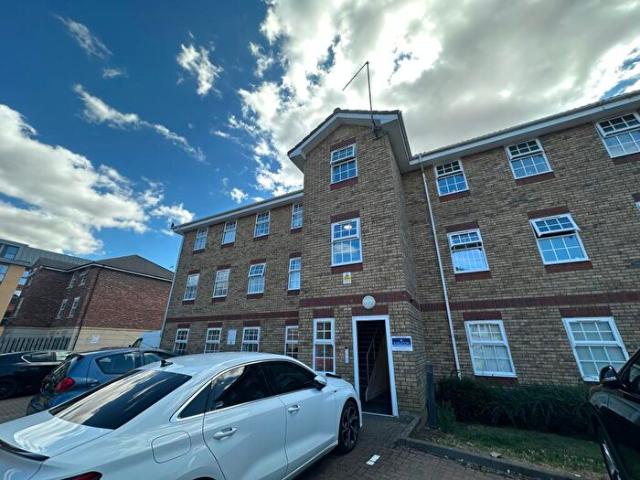 Apartment for rent in Far Cotton and Delapre, Far Cotton