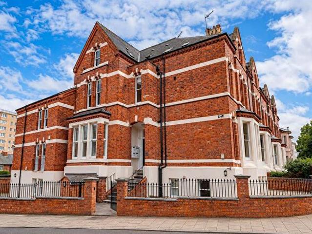 Apartment for rent in Milverton, Green Close