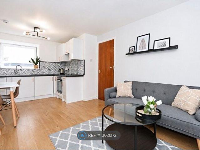 Apartment for rent in Sandyford, Scotland