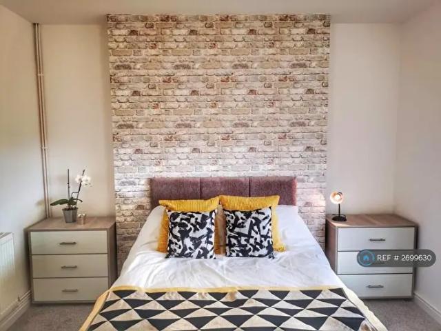 Apartment for rent in Brynmill, Swansea
