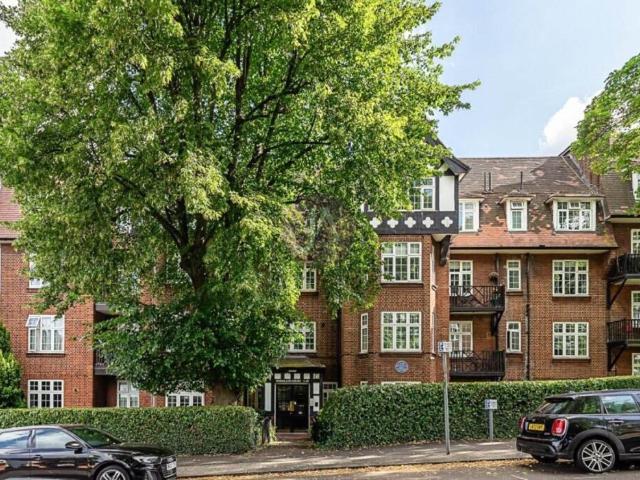 Apartment for rent in Golders Green, Greater London