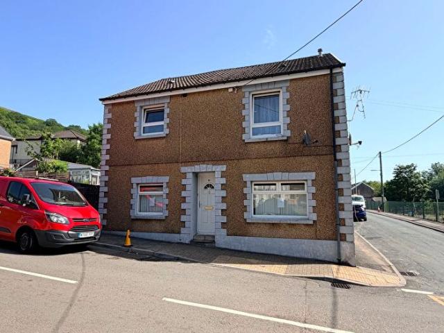 Apartment for rent in Aberaman South, Wales
