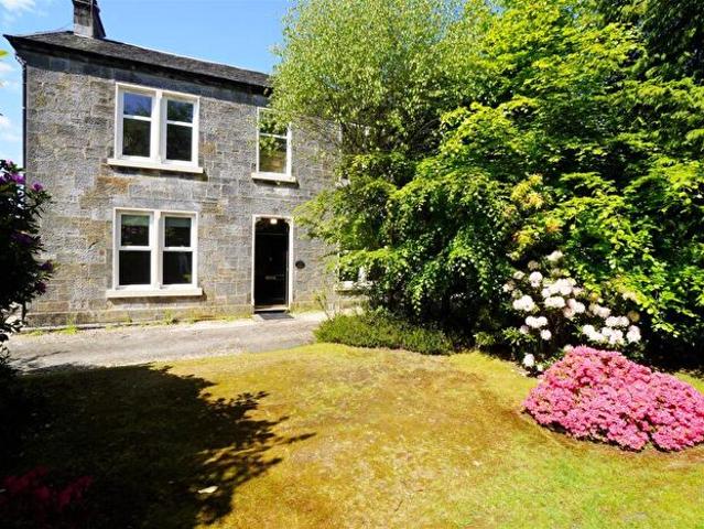 Apartment for rent in Milngavie, Scotland