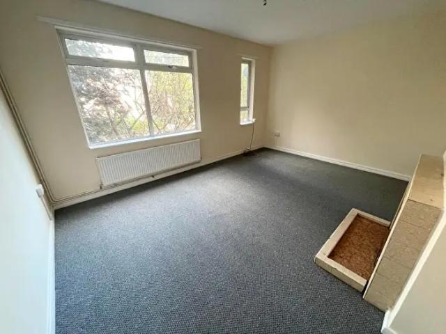 Apartment for rent in Abbey Park, Barton In Fabis