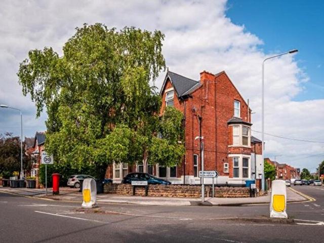 Apartment for rent in Abbey Park, Barton In Fabis