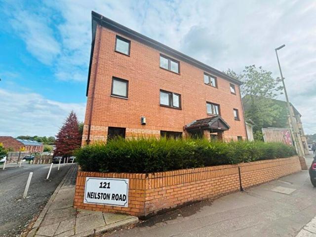 Apartment for rent in Carriagehill, Glenburn