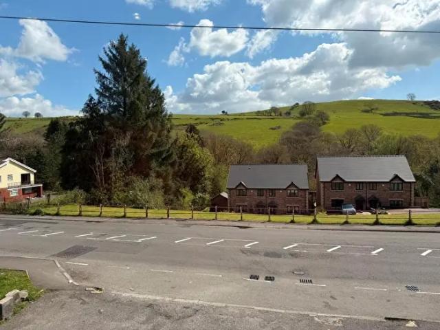 Apartment for rent in Ogmore Valley, Pant-yr-Awel