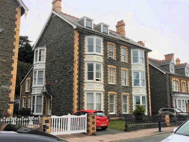 Apartment for rent in Waun Fawr, Wales