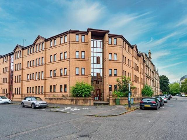 Apartment for rent in North Woodside, Scotland