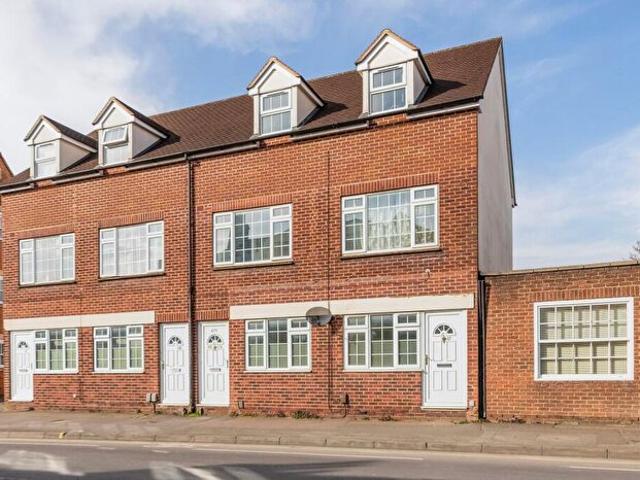 Apartment for rent in Caldecott, Dromore
