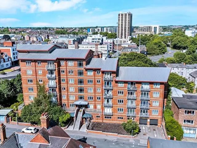Apartment for rent in Spon End, West Midlands
