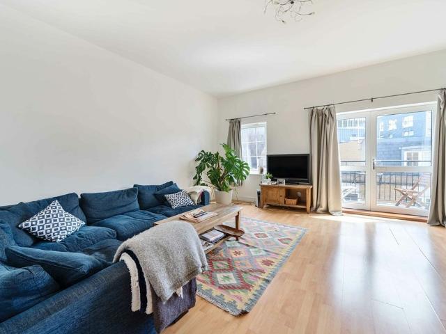 Apartment for rent in South Bank, Greater London