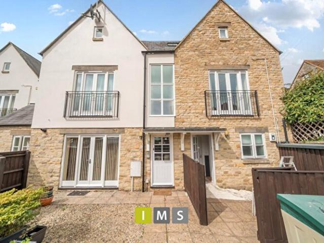 Apartment for rent in Marston, The Slade
