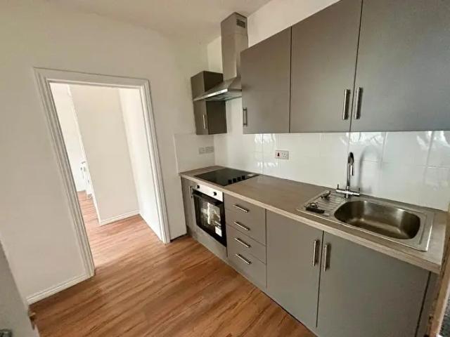 Apartment for rent in Mountain Ash West, Mountain Ash