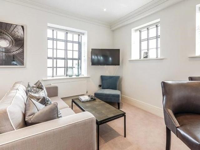 Apartment for rent in Hammersmith, Greater London
