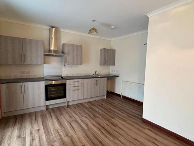 Apartment for rent in Capel, Felinfoel