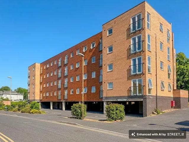 Apartment for rent in Aylestone Park, Old Wharf