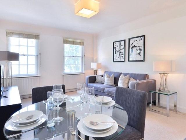 Apartment for rent in Chelsea, Greater London
