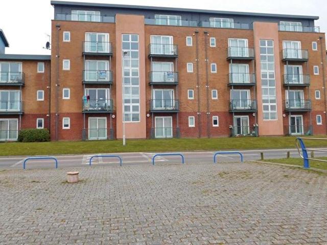 Apartment for rent in Seaside, Llanelli